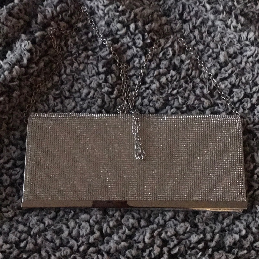 Silver clutch